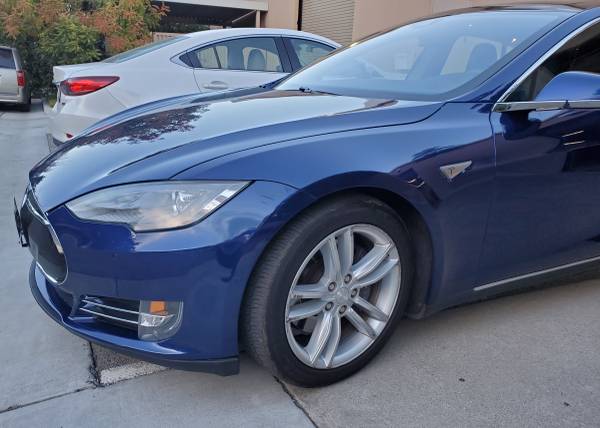 2015 Tesla Model S 70 RWD Blue Autopilot - cars & trucks - by owner... for sale in San Mateo, CA – photo 2