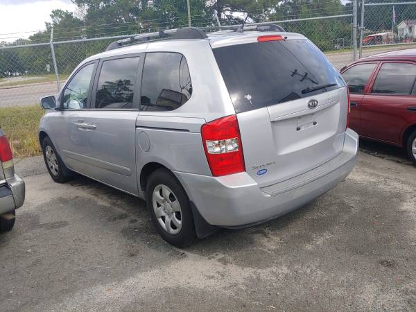 2008 Kia Sedona - cars & trucks - by dealer - vehicle automotive sale for sale in Conway, SC – photo 2