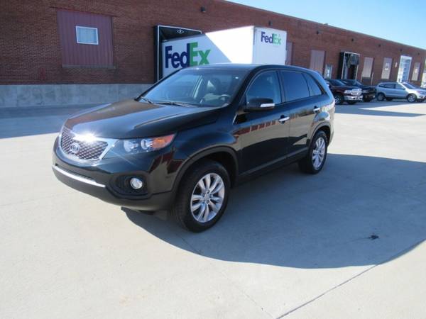 2011 Kia Sorento EX 4dr SUV - - by dealer - vehicle for sale in Bloomington, IL – photo 5