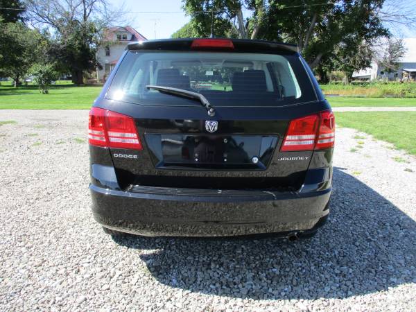 2009 Dodge Journey SE - Runs Great! for sale in Crawfordsville, IA – photo 4