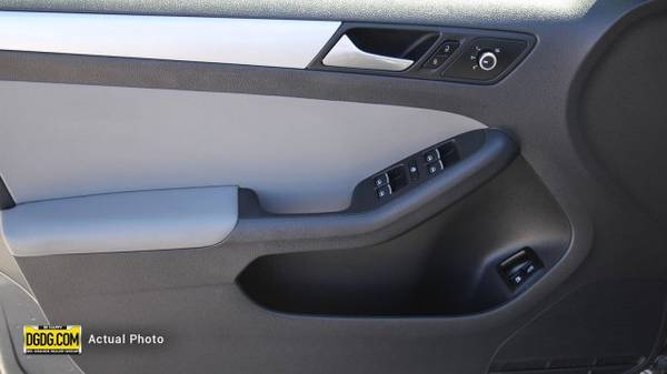 2013 VW Volkswagen Jetta Sedan Hybrid SEL Premium sedan Platinum Gray for sale in San Jose, CA – photo 13