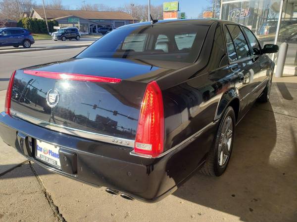 2006 CADILLAC DTS - cars & trucks - by dealer - vehicle automotive... for sale in MILWAUKEE WI 53209, WI – photo 7