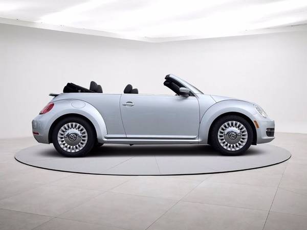 2013 Volkswagen BEETLE CONVERTIBLE 2 5L Convertible for sale in Clayton, NC – photo 9