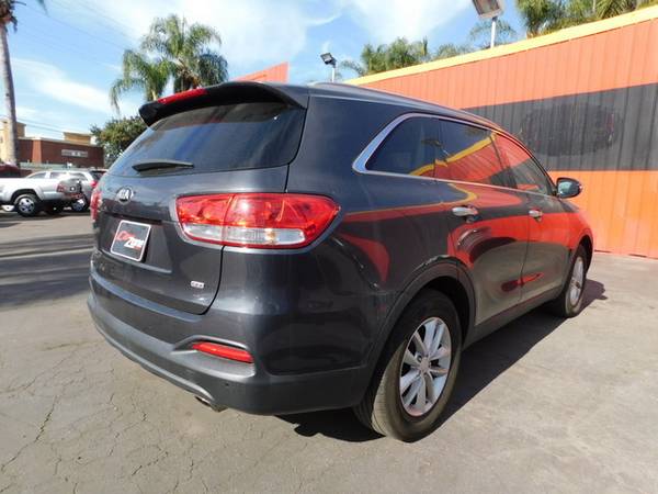 2016 KIA Sorento LX 2WD - cars & trucks - by dealer - vehicle... for sale in south gate, CA – photo 3