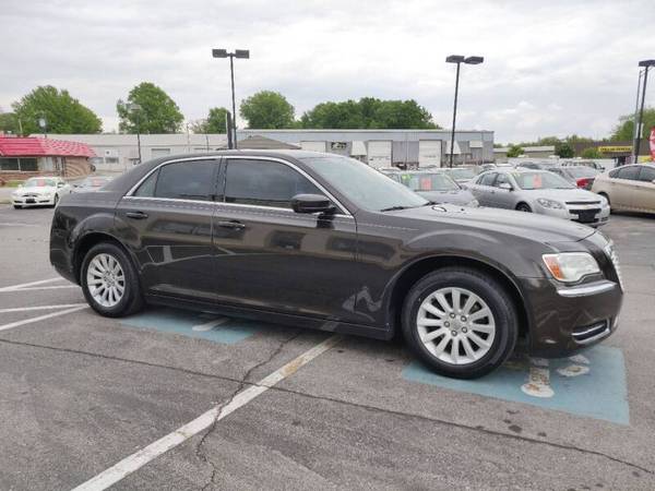 2013 Chrysler 300 Base 4dr Sedan 144219 Miles - - by for sale in Belton, MO – photo 9