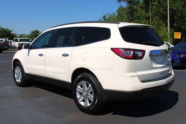 2014 Chevrolet Traverse FWD 4dr LT w/1LT White for sale in Gainesville, FL – photo 5