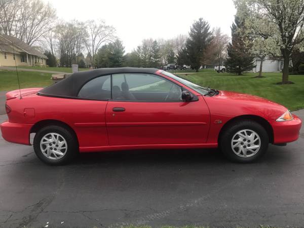Sold 2000 Chevy Cavalier Z24 Convertible (Low miles) - cars & for sale in Elgin, IL – photo 8