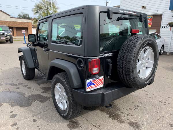 ★★★ 2018 Jeep Wrangler Sport 4x4 / Like NEW! ★★★ for sale in Grand Forks, ND – photo 7