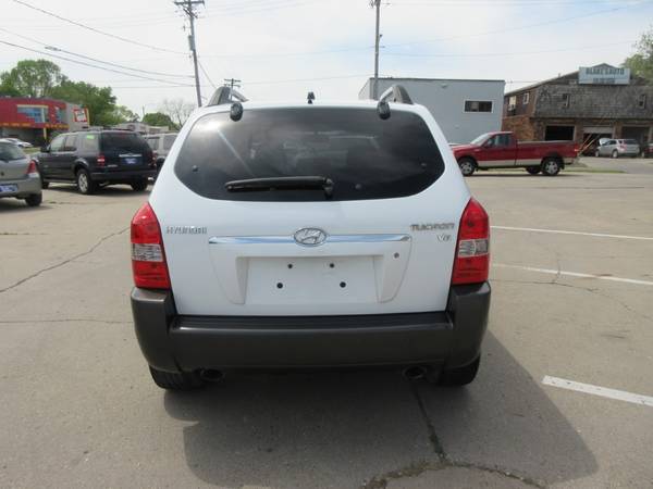 2005 Hyundai Tuscon SUV - Automatic/Wheels/1 Owner/Low Miles - 78K! for sale in Des Moines, IA – photo 7