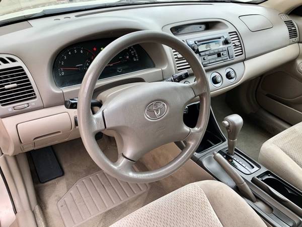 2004 Toyota Camry LE - - by dealer - vehicle for sale in West Allis, WI – photo 3