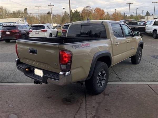 2018 Toyota Tacoma CALL/TEXT - cars & trucks - by dealer - vehicle... for sale in Gladstone, OR – photo 5