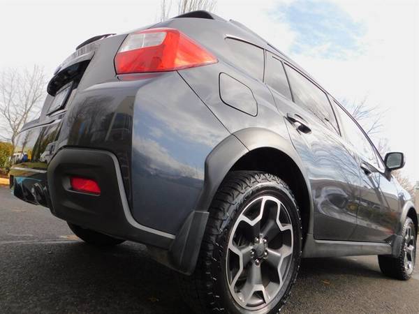 2013 Subaru XV Crosstreck 2.0i Limited / AWD / Sun Roof / Leather -... for sale in Portland, OR – photo 12