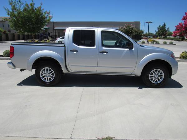2015 NISSAN FRONTIER CREW CAB SV PICKUP 4WD 5 FT for sale in Oakdale, CA – photo 7