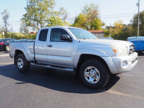 2006 Toyota Tacoma V6 V6 4dr Access Cab - cars & trucks - by dealer... for sale in Carmichaels, PA – photo 5