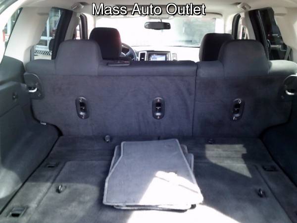 2010 Jeep Grand Cherokee 4WD 4dr Laredo for sale in Worcester, MA – photo 13
