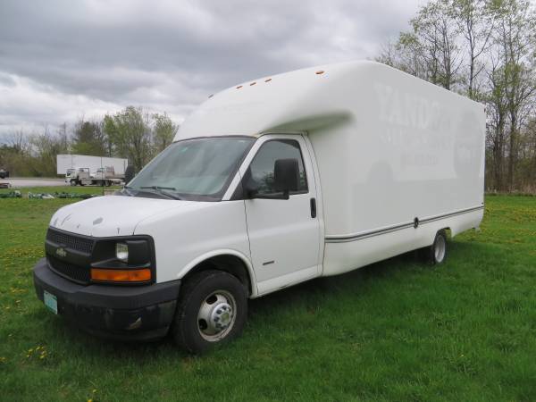 Chevy Express Box Van 2006 for sale in North Ferrisburgh, VT – photo 4