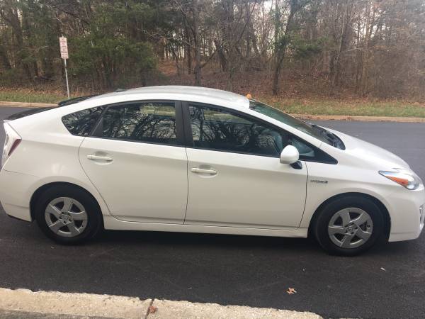 2010 Prius $3699 - cars & trucks - by owner - vehicle automotive sale for sale in Burtonsville, District Of Columbia – photo 3