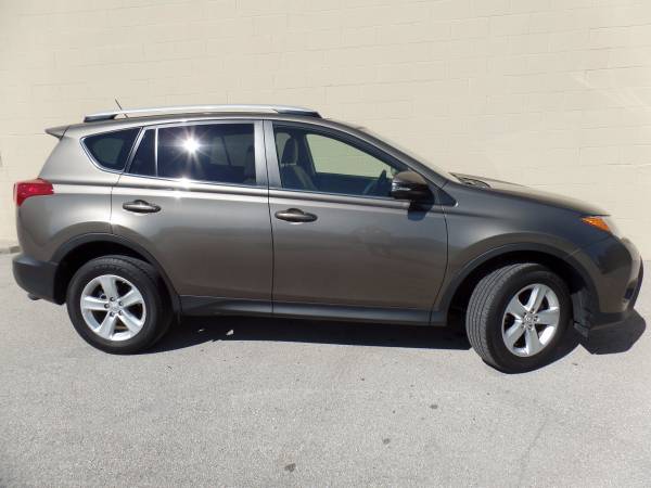 2014 Toyota RAV4 XLE AWD for sale in Versailles, KY – photo 10