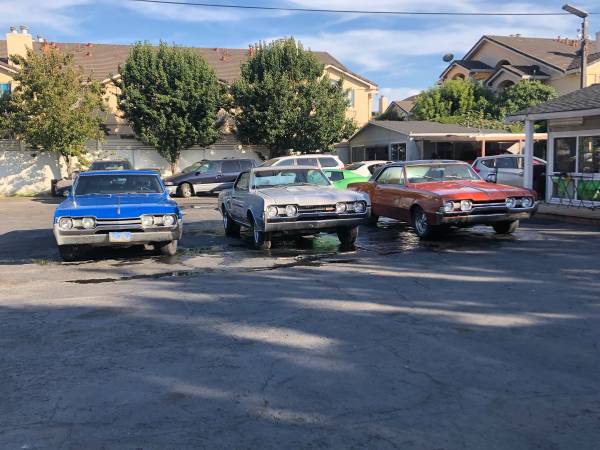 Oldsmobile Lovers special ! 3 cars one lot for sale in San Leandro, CA – photo 3