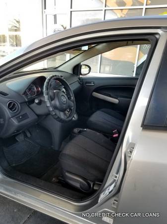 2014 Mazda 2 Sport Hatchback - - by dealer - vehicle for sale in New Smyrna Beach, FL – photo 5