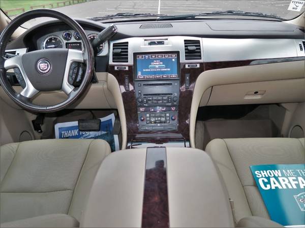 2010 Cadillac Escalade AWD 4dr Luxury - cars & trucks - by dealer -... for sale in Gladstone, OR – photo 17