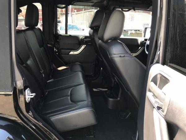 2016 Jeep Wrangler Unlimited 4WD 4dr Sahara for sale in Jamaica, NY – photo 12