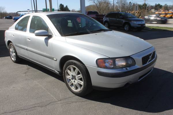 2004 Volvo S60 - - by dealer - vehicle automotive sale for sale in New Castle, OH – photo 2