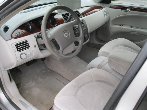 2006 buick lucerne - cars & trucks - by owner - vehicle automotive... for sale in Cutchogue, NY – photo 6