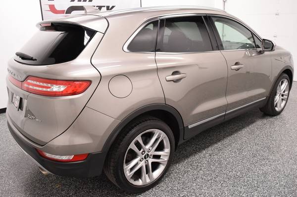 2017 *Lincoln* *MKC* *Select AWD* Luxe Silver Metall for sale in Shawnee, KS – photo 3