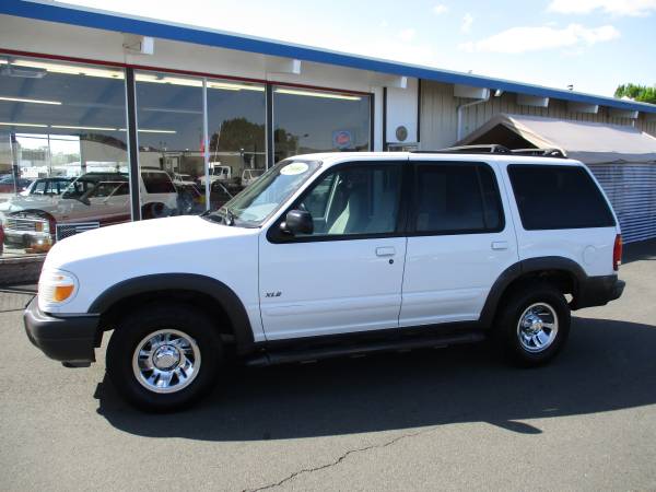 2000 FORD EXPLORER XLS - - by dealer - vehicle for sale in Longview, OR – photo 16