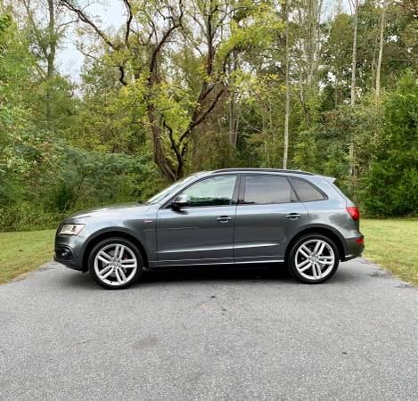 2015 AUDI SQ5 PREMIUM AWD LUXURY SUV WITH THE HEART OF A R8! for sale in STOKESDALE, NC – photo 3