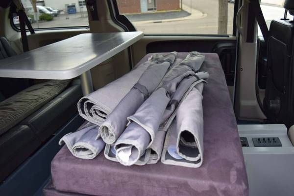 2017 Dodge Grand Caravan SXT Wagon WHITE - - by for sale in Denver, NE – photo 17