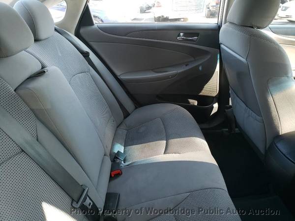 2013 *Hyundai* *Sonata* *GLS* Silver - cars & trucks - by dealer -... for sale in Woodbridge, District Of Columbia – photo 12