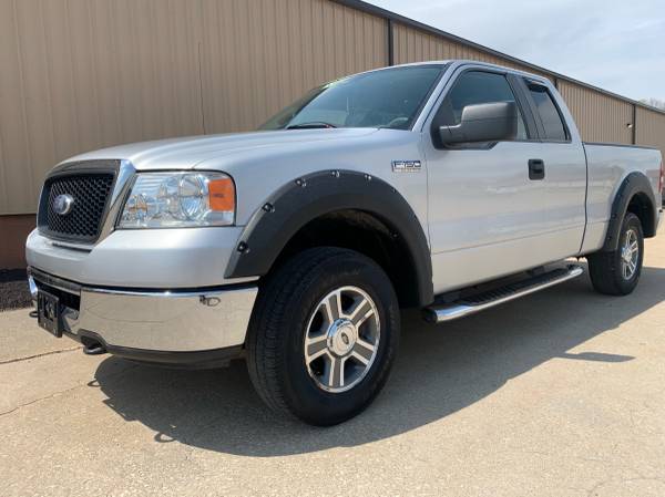 2008 Ford F150 XLT SuperCab - 5 4 V8 - Only 76, 000 Miles - 4WD for sale in Uniontown , OH – photo 2