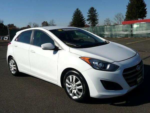 2016 *Hyundai* *Elantra GT* *5dr Hatchback Automatic - cars & trucks... for sale in Springfield, MA – photo 7
