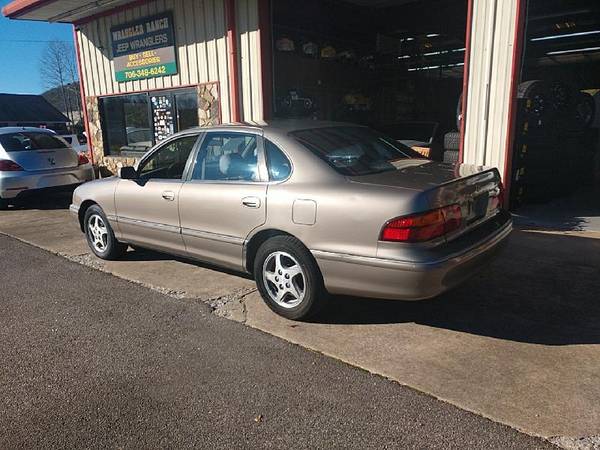 1998 Toyota Avalon XL - cars & trucks - by dealer - vehicle... for sale in Cleveland, SC – photo 6