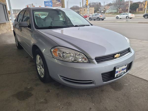 2006 CHEVROLET IMPALA - - by dealer - vehicle for sale in MILWAUKEE WI 53209, WI – photo 4
