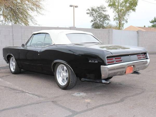 1967 GTO Black With White Convertible & Buckets REDUCED 01/31 - cars for sale in Scottsdale, IL – photo 5