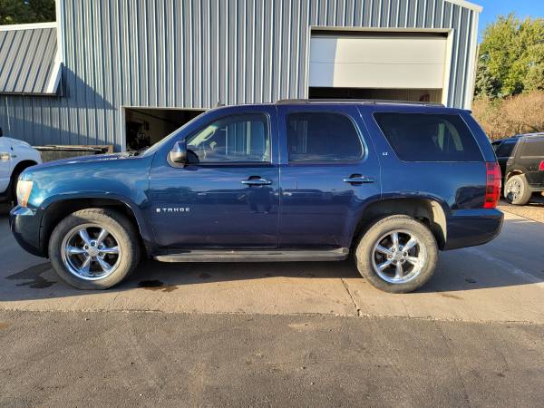 2007 Chevrolet Tahoe LT - cars & trucks - by dealer - vehicle... for sale in Inwood, SD