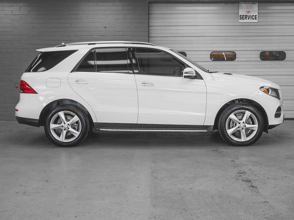 2016 *Mercedes-Benz* *GLE* *4MATIC 4dr GLE 350* Pola for sale in Bellevue, WA – photo 2