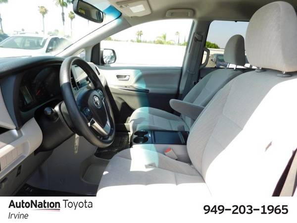 2017 Toyota Sienna LE SKU:HS844109 Regular for sale in Irvine, CA – photo 15