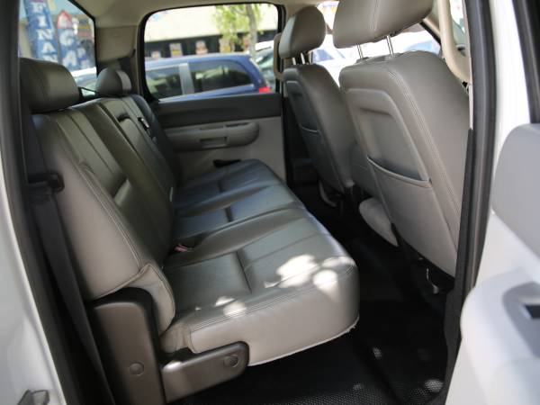 2012 Chevy Silverado Crew Cab 4WD, V8, LOW Miles, Tow Pkg, Vinyl for sale in Pearl City, HI – photo 22