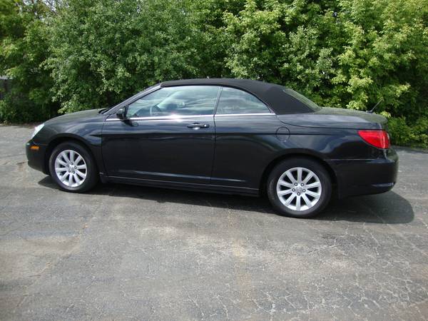 2011 Chrysler Sebring LX Convertible (Low Miles/Excellent Condition) for sale in Northbrook, IL – photo 4