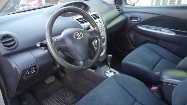 2011 Toyota Yaris: BUY HERE PAY HERE - cars & trucks - by dealer -... for sale in Fresno, CA – photo 15