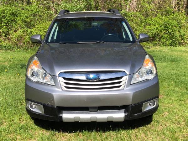 2011 SUBARU OUTBACK 3 6r H6 LIMITED AWD SERVCD w/20 RECDS for sale in Stratford, NY – photo 2