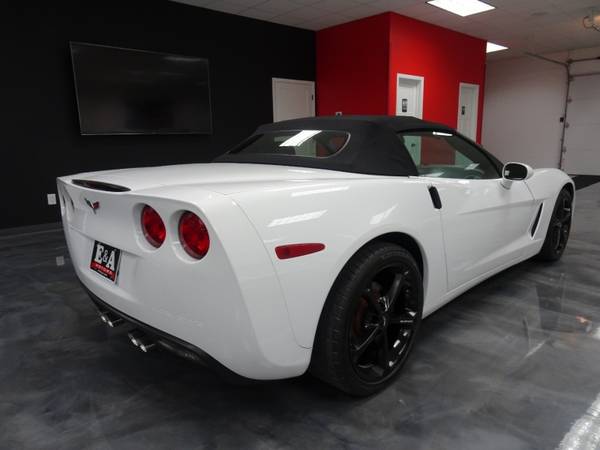 2012 Chevrolet Corvette 1LT - - by dealer - vehicle for sale in Waterloo, WI – photo 21
