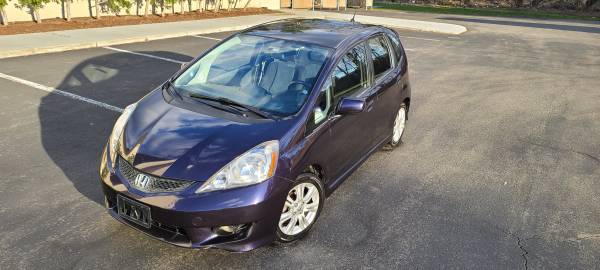09 Honda Fit Sport Automatic 1owner/ - by dealer for sale in East Hartford, CT – photo 5