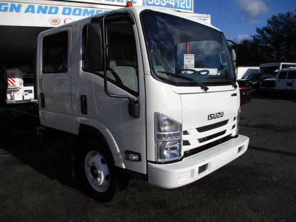 2018 Isuzu NPR HD GAS CREW CAB CHASSIS, CREW CAB, GAS, 23 MILES for sale in south amboy, IN – photo 3