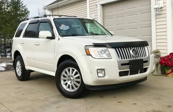 2010 Mercury Mariner Premier 4WD *Only 76K miles* Great Condition -... for sale in Painesville , OH – photo 6