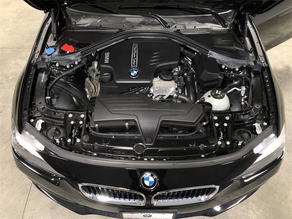 2017 BMW 3 Series 320i xDrive - - by dealer - vehicle for sale in Buffalo, NY – photo 14